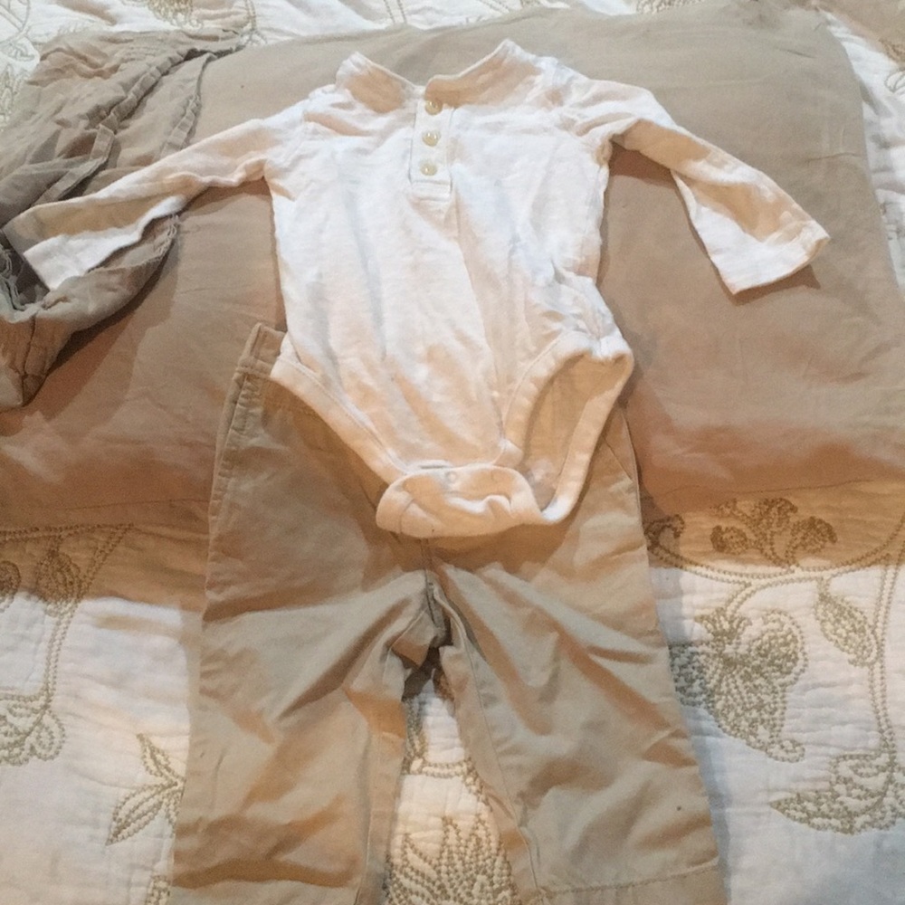Baby gap outfit